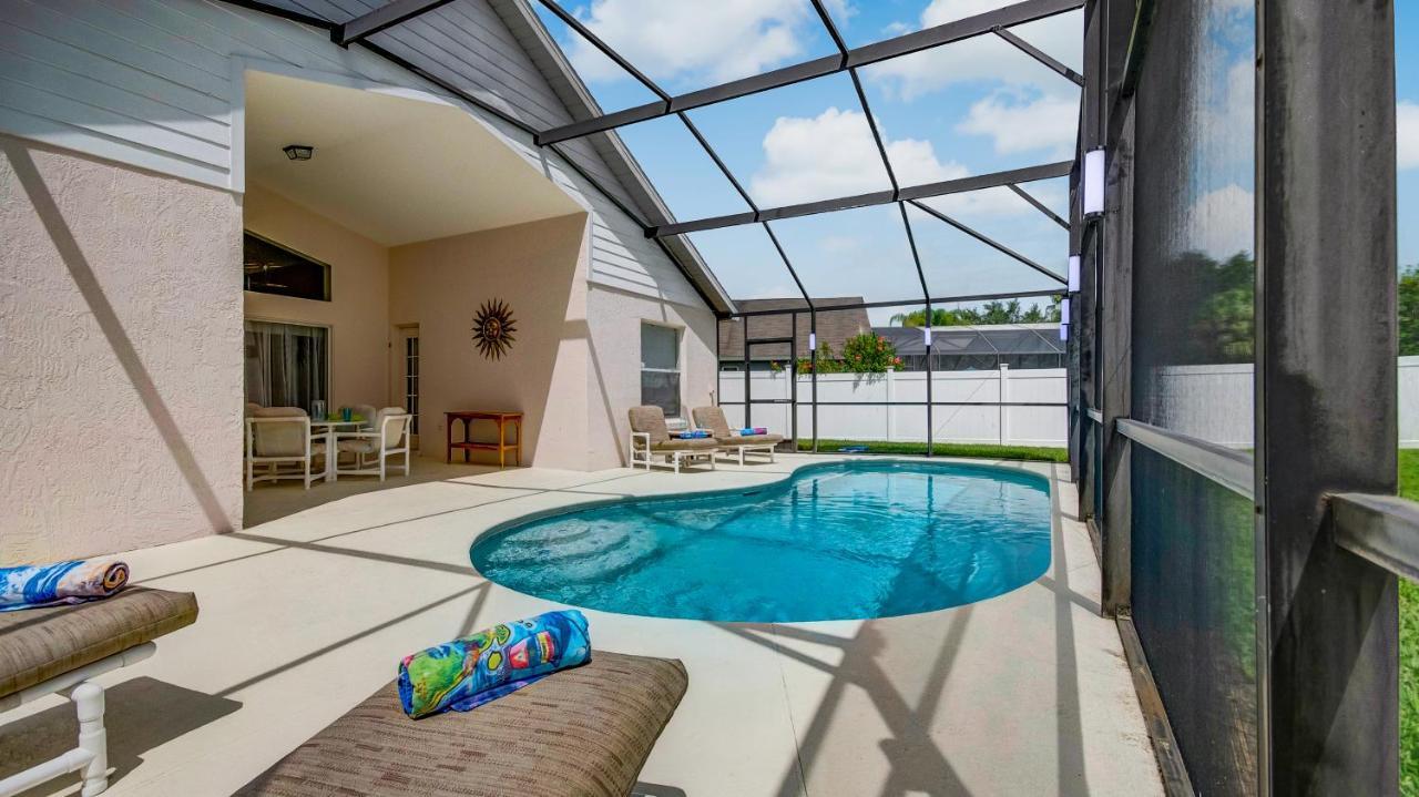 Villa Pool Lighting Feature Private Fence Orlando Exterior foto